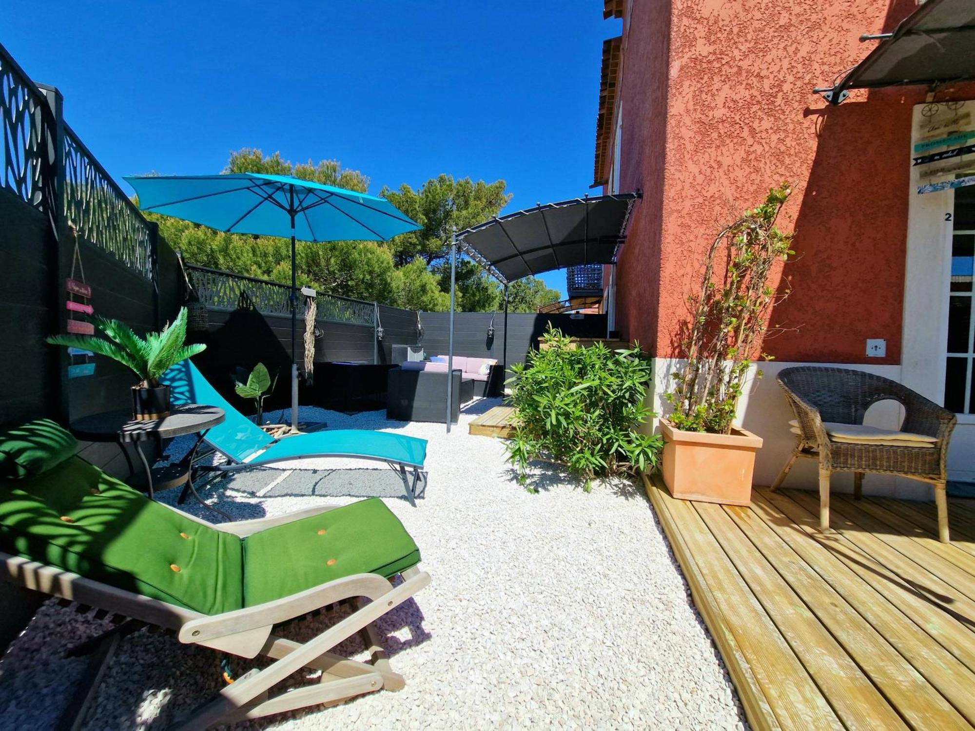 L'Instant Mer - Bord De Mer - Studio Avec Grand Jardin A La Capte Hyeres Bagian luar foto