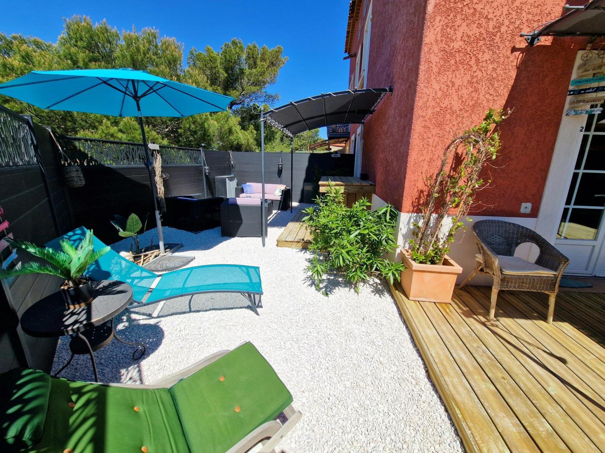 L'Instant Mer - Bord De Mer - Studio Avec Grand Jardin A La Capte Hyeres Bagian luar foto